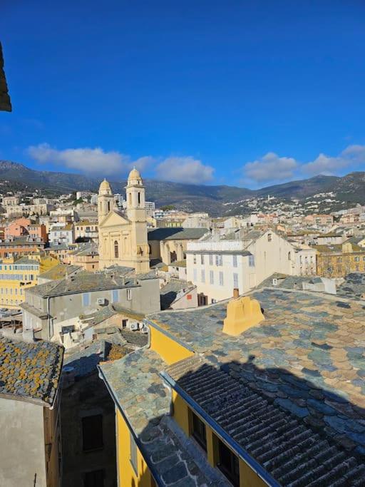 Appartement Avec Grande Terrasse Bastia  Buitenkant foto